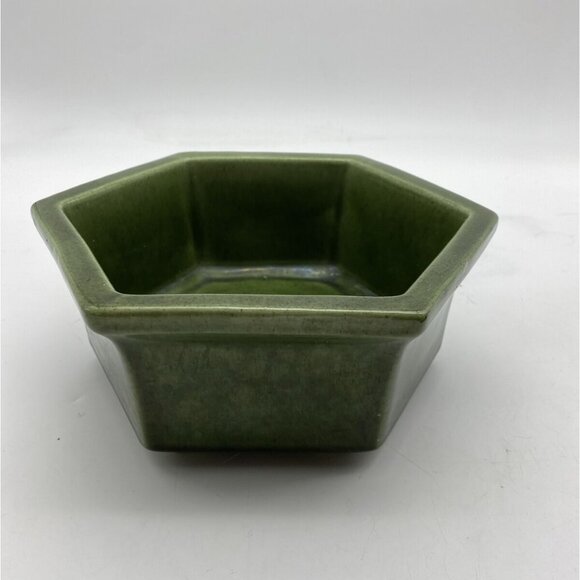 Vintage MCM Hager Planter Pot #4003 Hexagon Shaped Green Art Pottery *chip - Picture 4 of 12